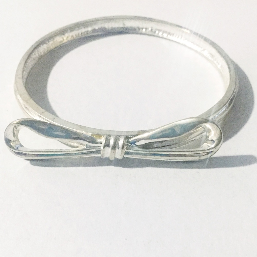 [Aldo] Silver Bow Cuff